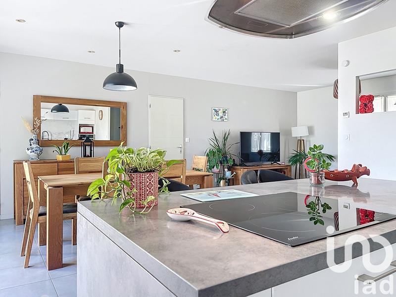 Maison - 111 m² - 5 pièces