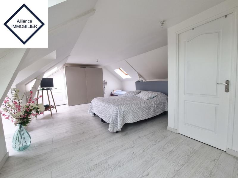 Maison - 139 m² - 6 pièces