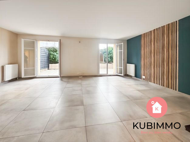 Maison - 95 m² - 5 pièces