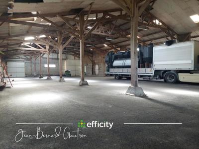 Local d'activité / Entrepôt - 850 m² - 3 pièces