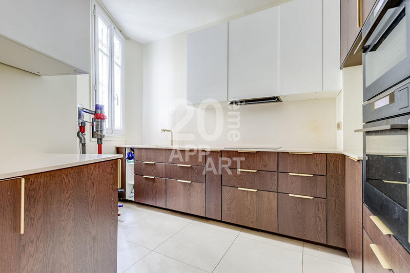 Appartement - 84 m² - 4 pièces