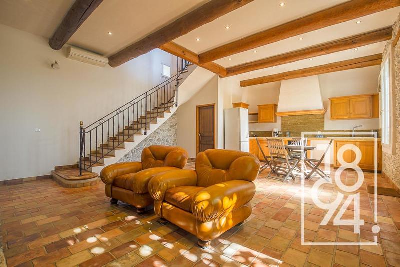 Maison - 136 m² - 3 pièces