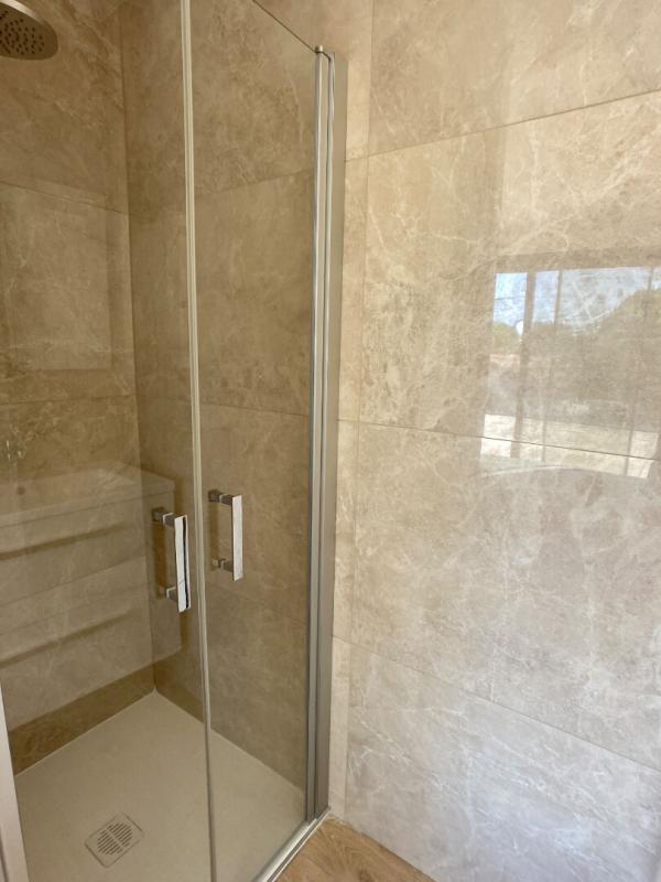 Maison - 200 m² - 7 pièces