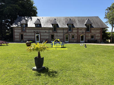 Maison ancienne - 325 m² - 8 pièces