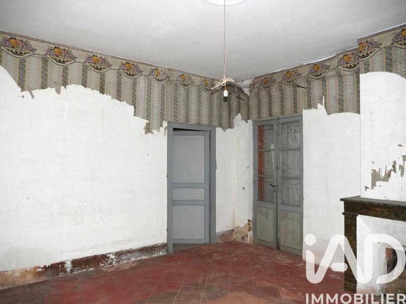 Maison - 230 m² - 6 pièces