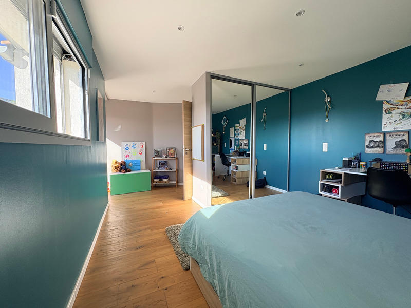 Villa - 180 m² - 6 pièces