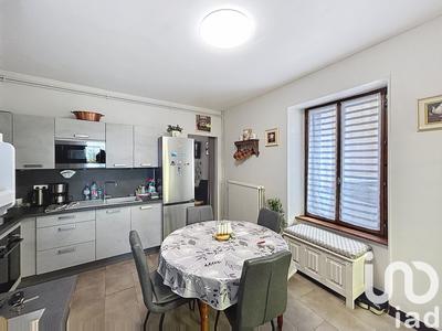 Maison - 101 m² - 4 pièces