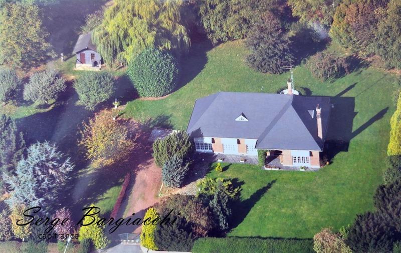 Maison - 200 m² - 8 pièces