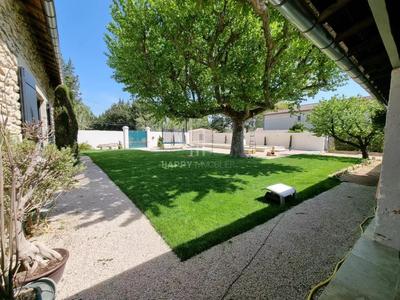 Mas - 220 m² - 6 pièces