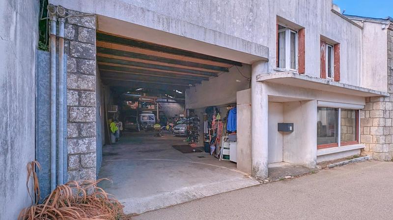 Maison - 190 m² - 7 pièces