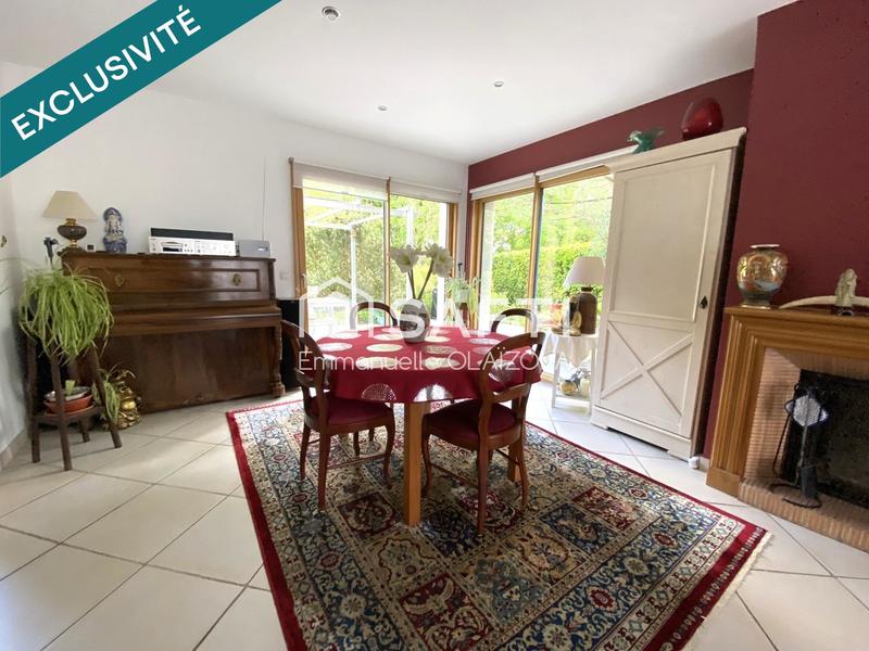 Maison - 172 m² - 9 pièces