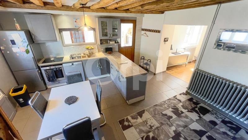 Maison - 110 m² - 5 pièces