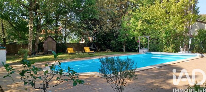 Maison - 172 m² - 6 pièces