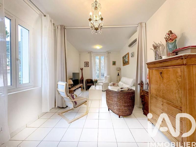Maison - 83 m² - 4 pièces