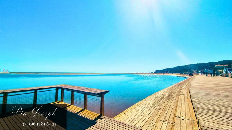 Propriété - 230 m² - 12 pièces