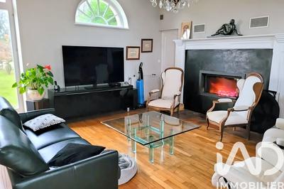 Maison - 156 m² - 5 pièces