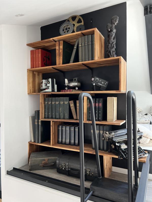 Loft - 156 m² - 7 pièces