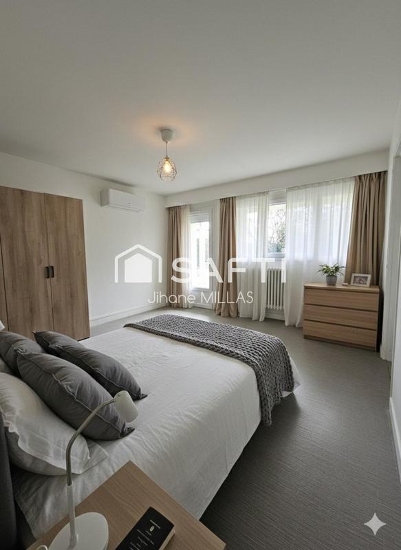 Maison - 158 m² - 6 pièces