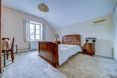 Appartement - 103 m² - 5 pièces