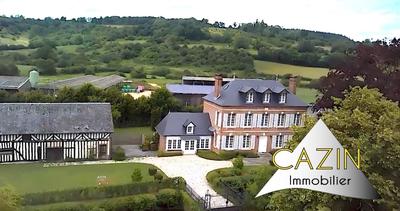 Maison - 212 m² - 8 pièces