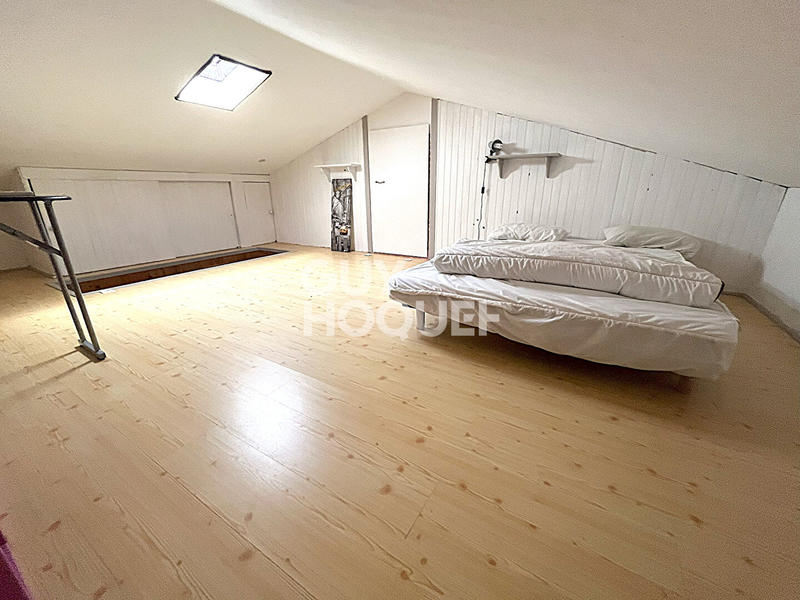 Immeuble - 7 pièces