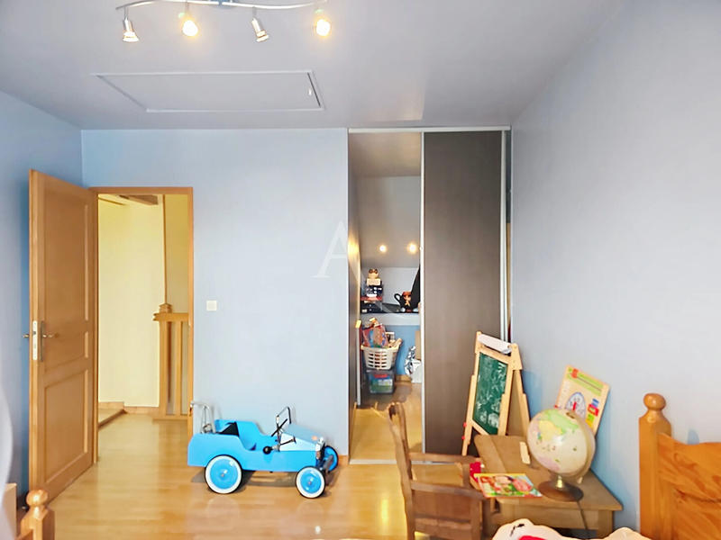 Maison - 158 m² - 5 pièces