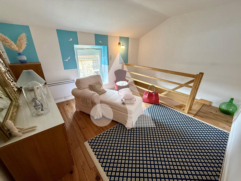 Maison - 110 m² - 4 pièces