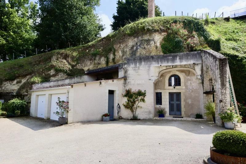 Maison - 274 m² - 6 pièces