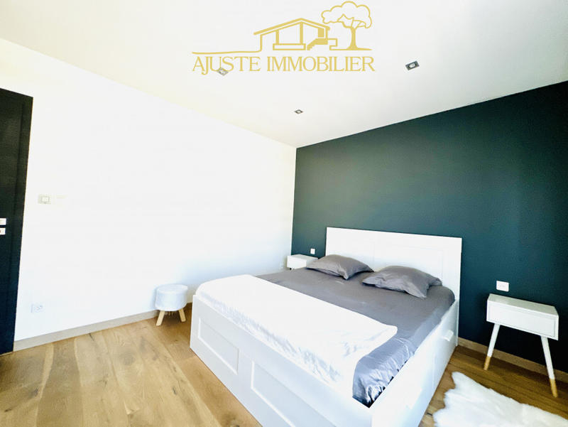 Maison - 96 m² - 4 pièces