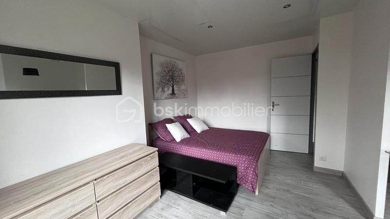 Maison - 99 m² - 4 pièces