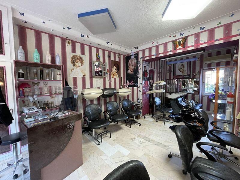 Fonds de commerce - Local commercial - 71 m²