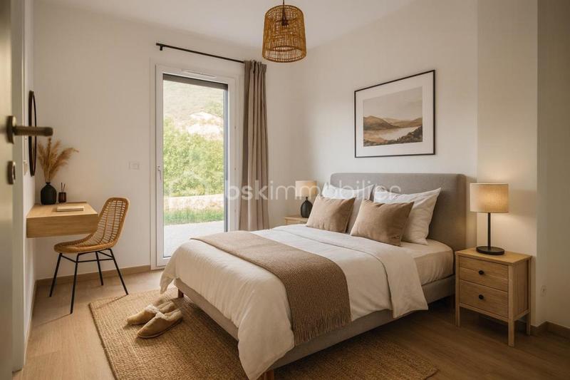 Maison - 130 m² - 7 pièces