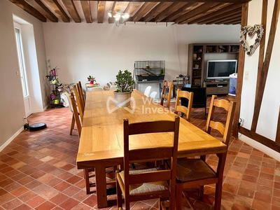 Maison - 180 m² - 8 pièces