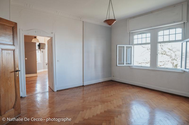 Maison - 288 m² - 10 pièces