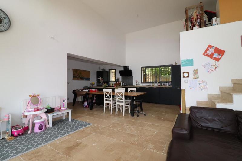 Villa - 160 m² - 5 pièces