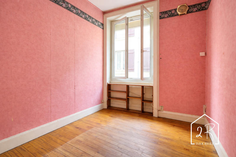 Appartement - 103 m² - 4 pièces