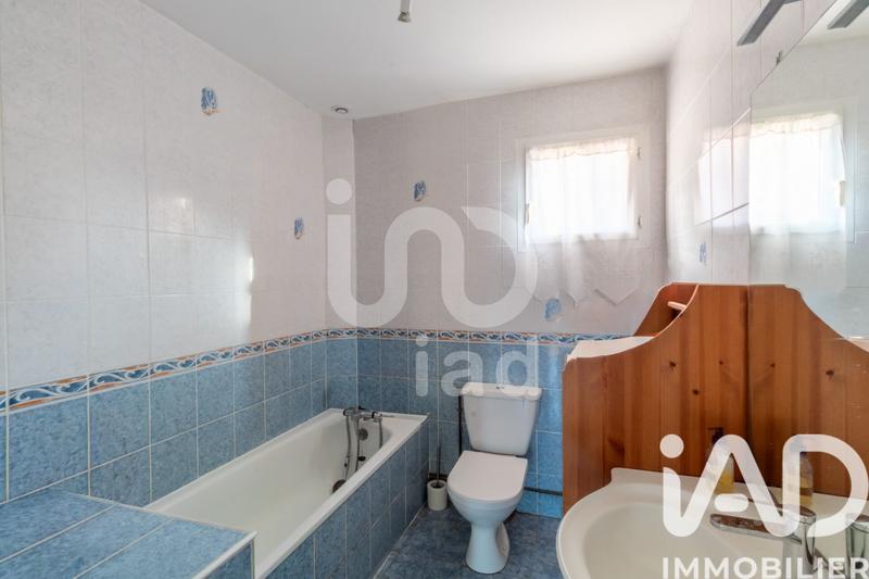 Maison - 203 m² - 7 pièces