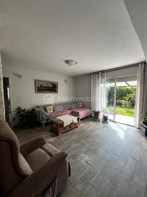 Maison - 100 m² - 4 pièces