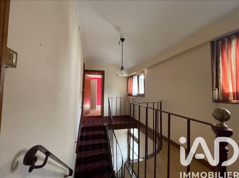 Maison - 170 m² - 6 pièces