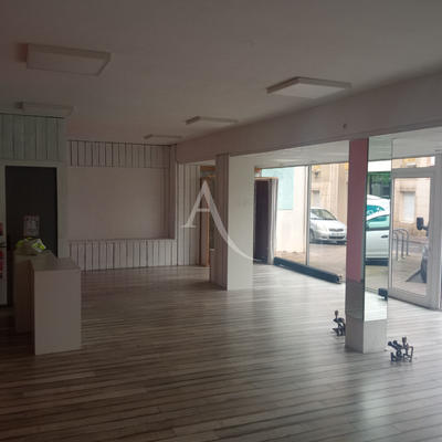 Local commercial - 75 m²