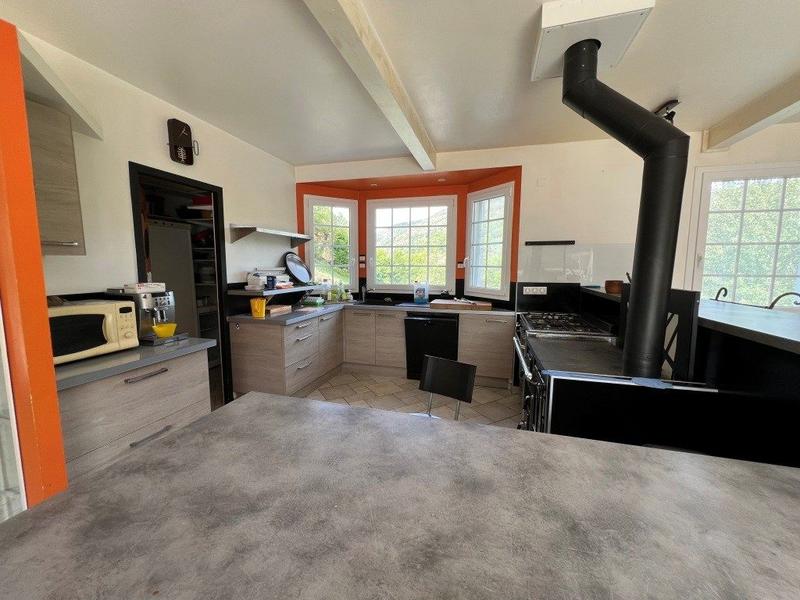 Maison contemporaine - 235 m² - 8 pièces