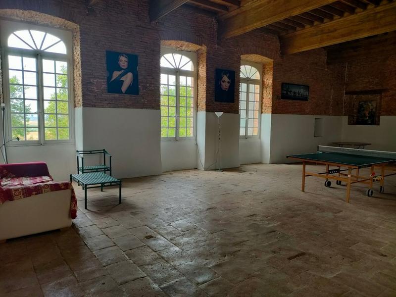 Château - 460 m² - 14 pièces