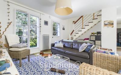 Maison - 91 m² - 5 pièces