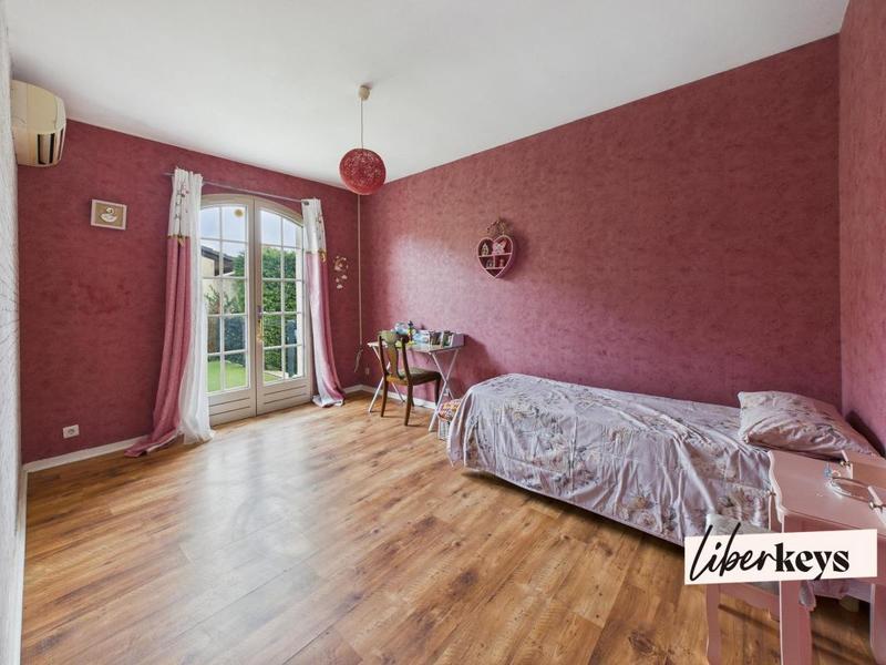 Maison - 133 m² - 6 pièces