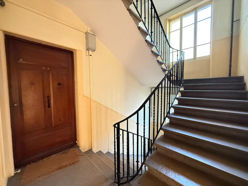 Appartement - 89 m² - 5 pièces