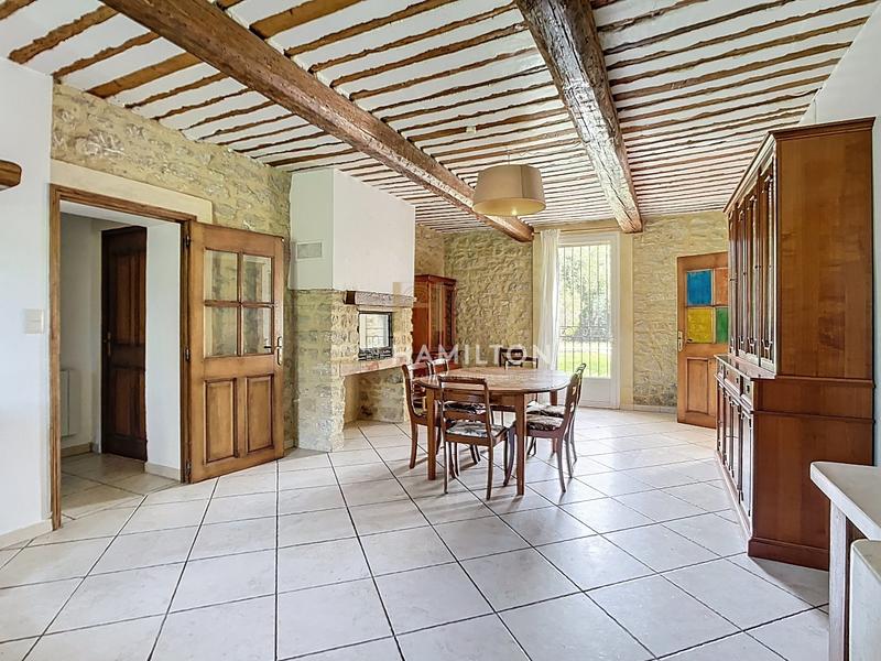 Maison - 346 m² - 6 pièces