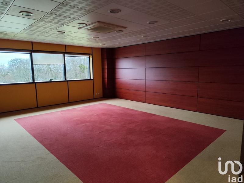 Local commercial - 2 026 m²