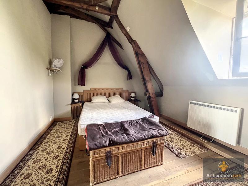 Maison - 288 m² - 8 pièces