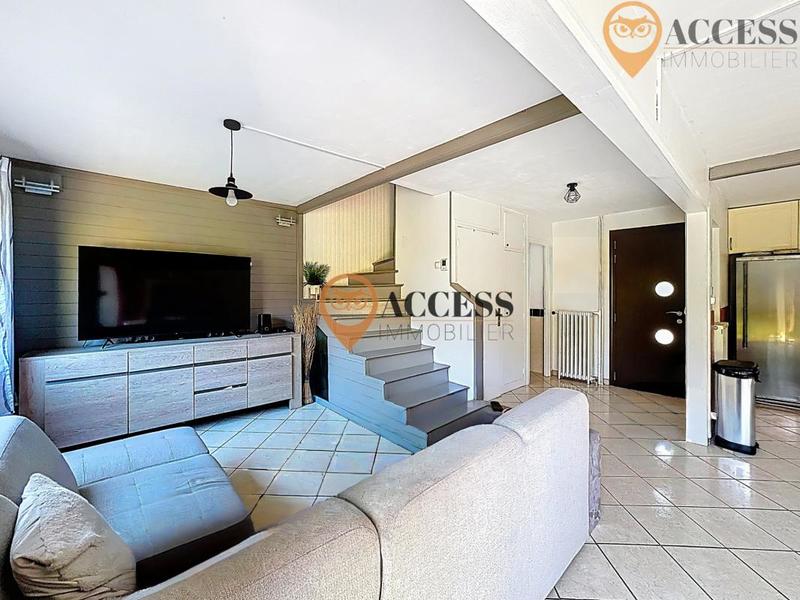 Maison - 83 m² - 5 pièces