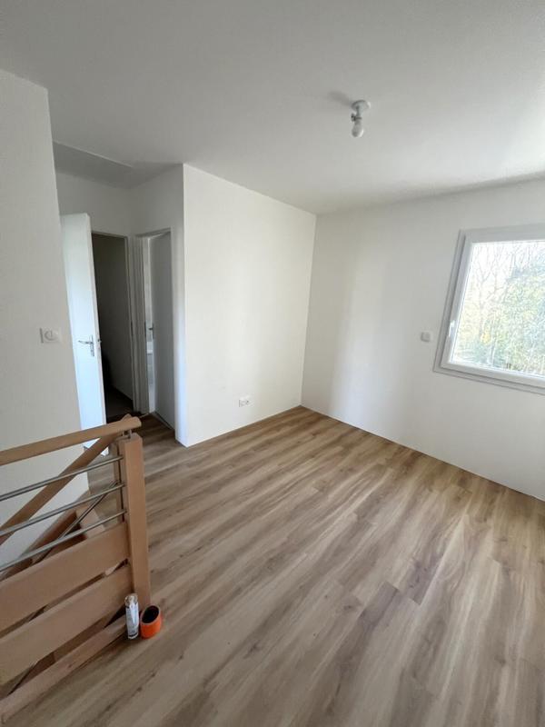 Maison - 121 m² - 5 pièces